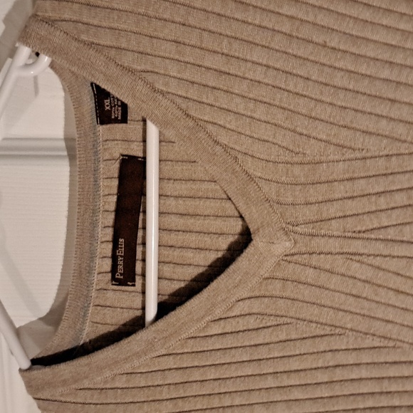 Perry Ellis sweater in light brown size XXL. - Picture 6 of 13
